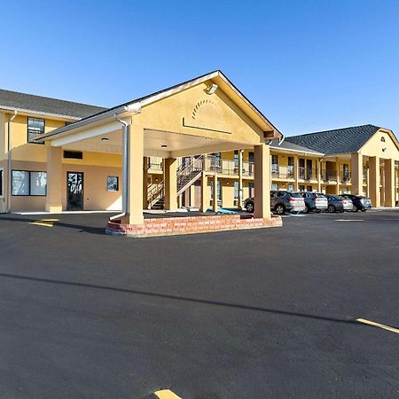 Quality Inn Монро Екстериор снимка